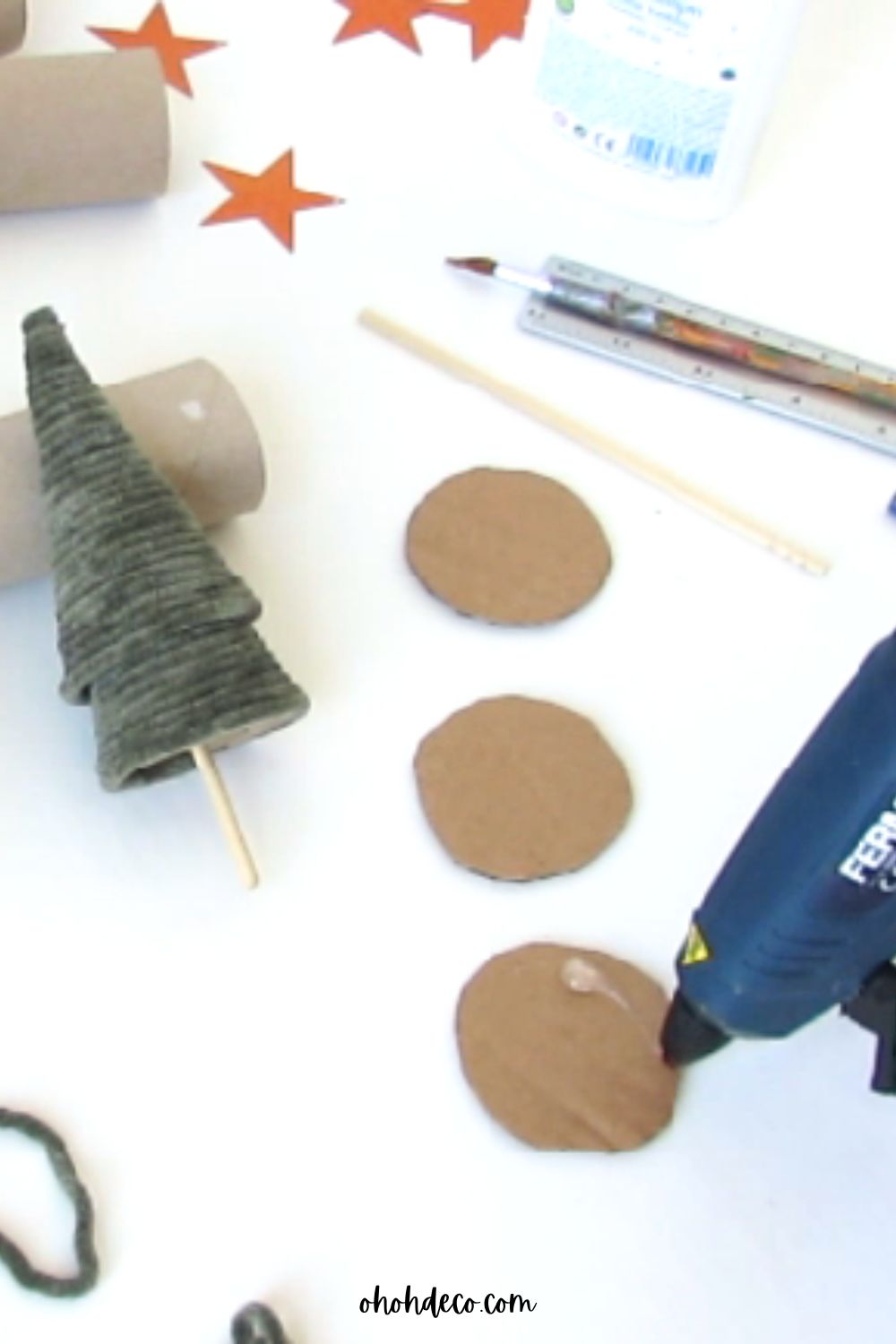 make the base of the christmas tree