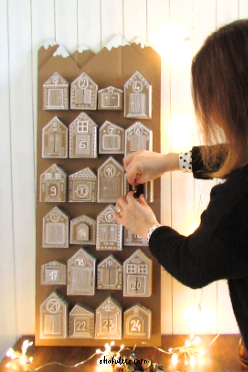 fill the DIY advent calendar with threats 