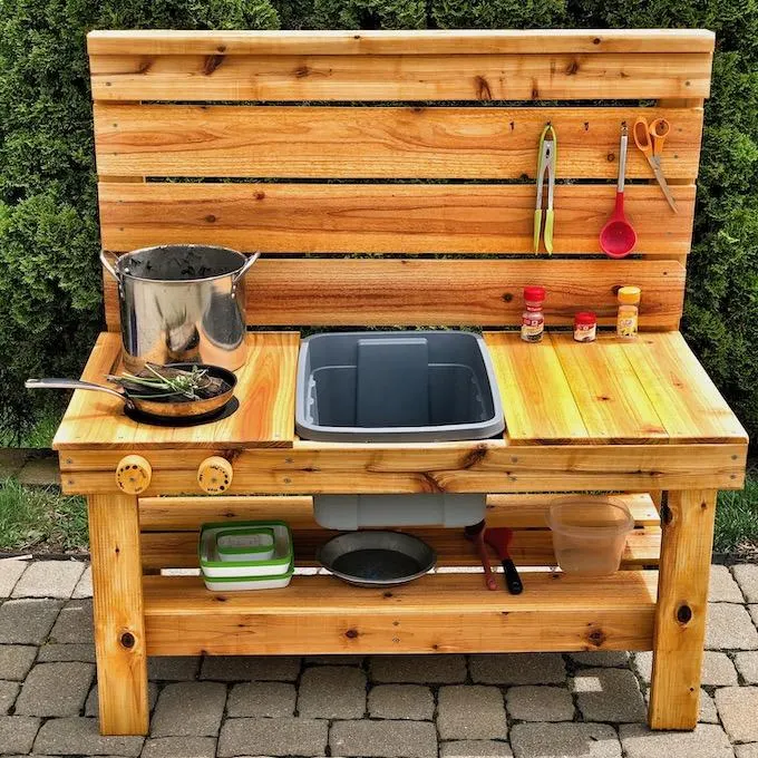 diy mud kitchen