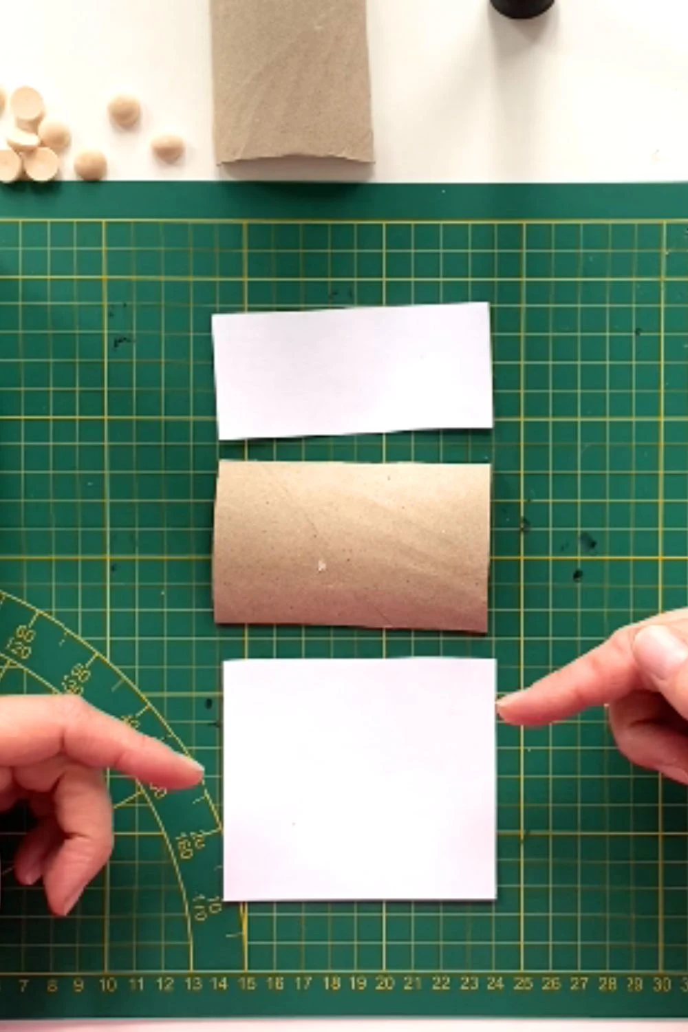 cut paper rectangles