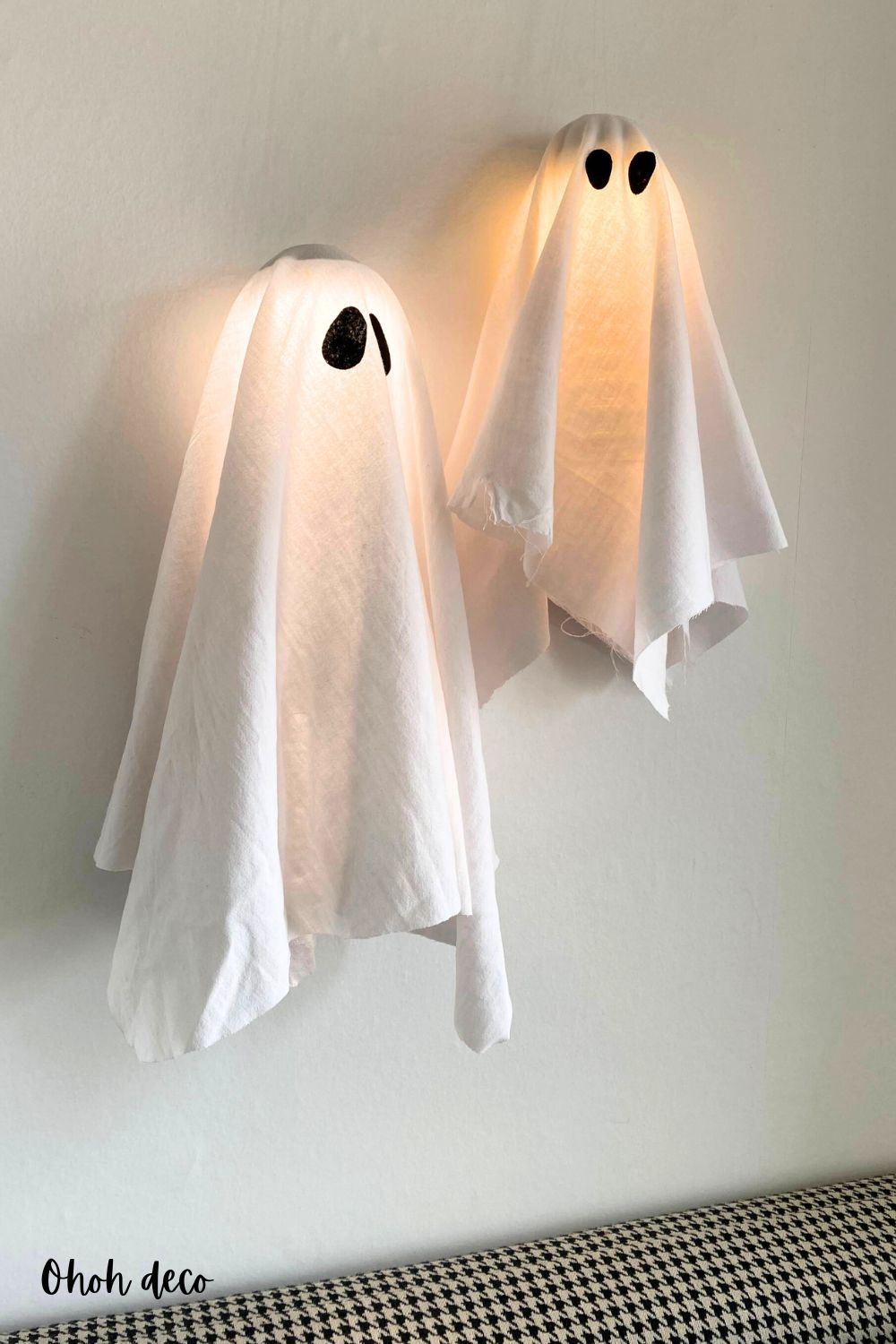 DIY ghost decoration for Halloween