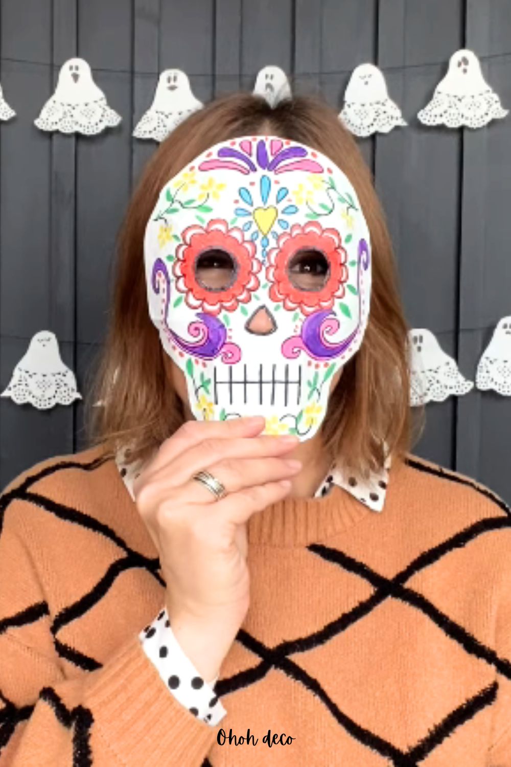 diy skull mask with cardboard