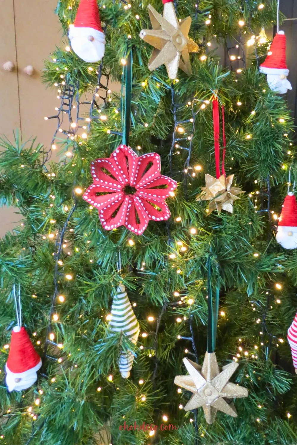 recycled christmas decorations 6 easy ideas