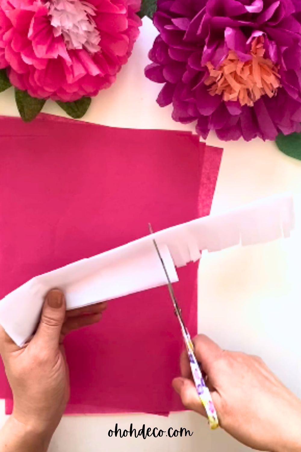 cut the tissue paper to make the flower center
