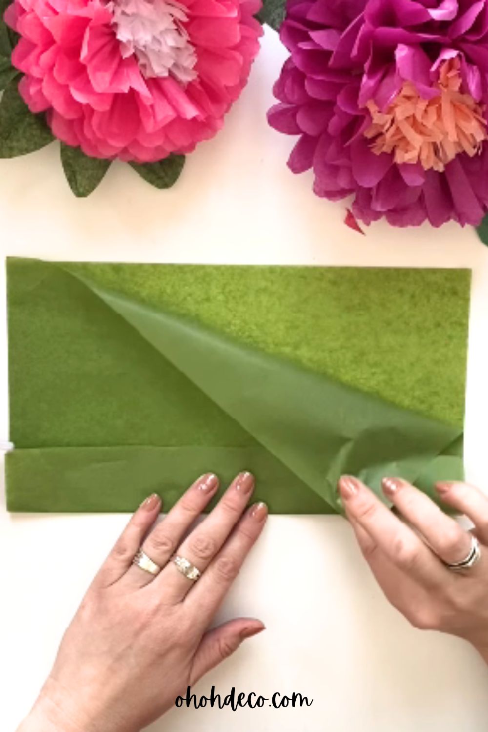 fold the green paper