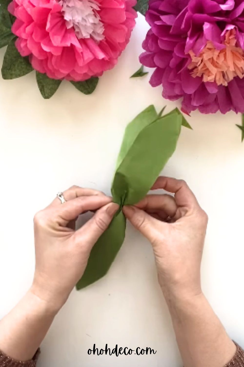 create tissue paper leaf