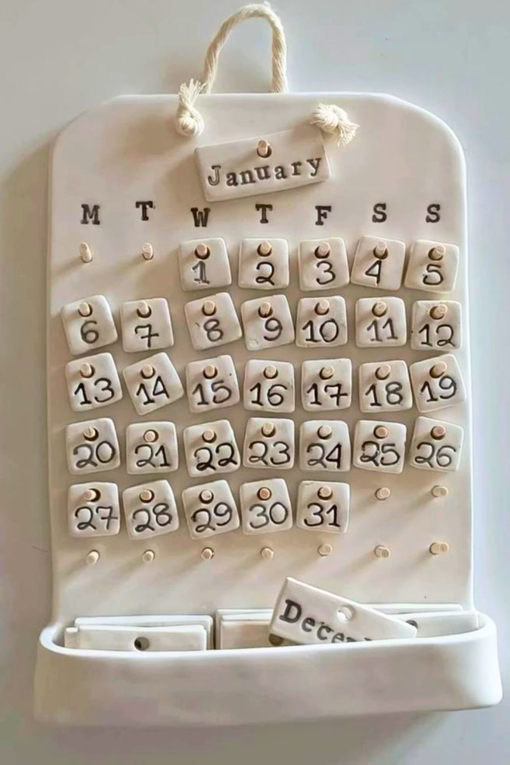 diy clay calendar