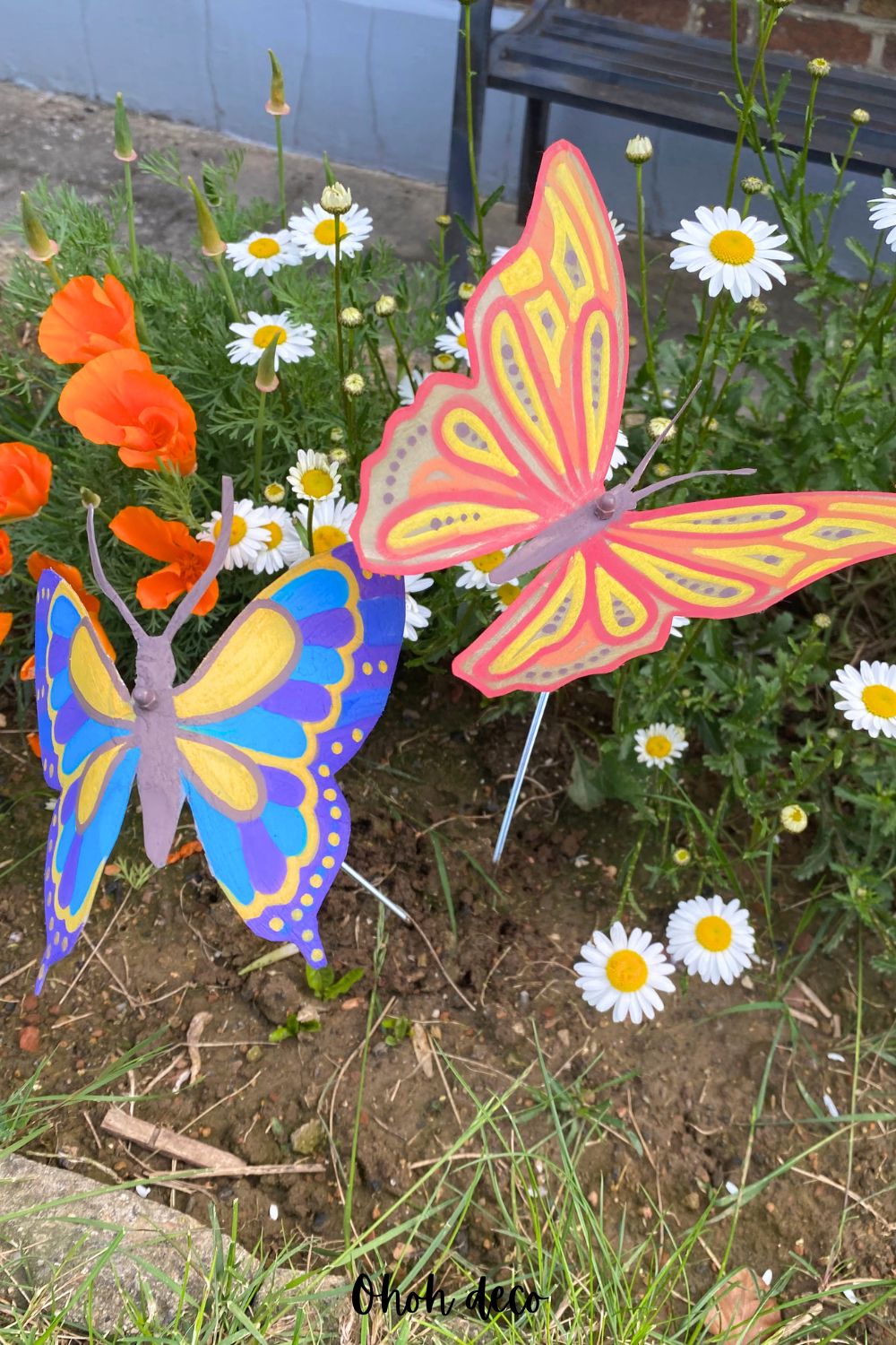 make decorative garden stake