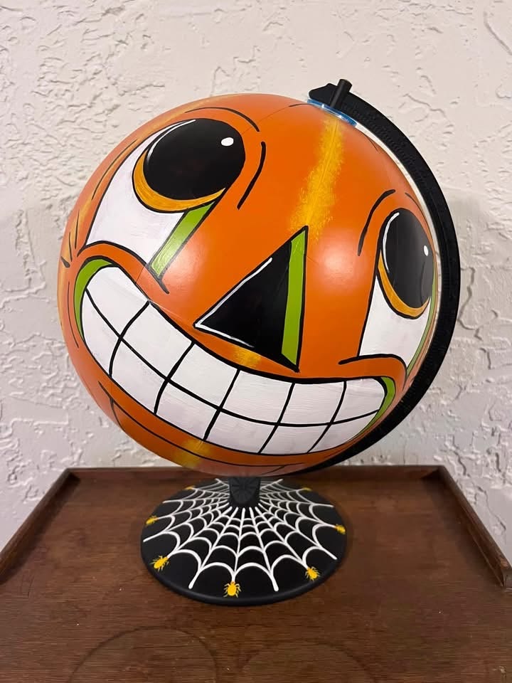 vintage halloweer pumpkin decor